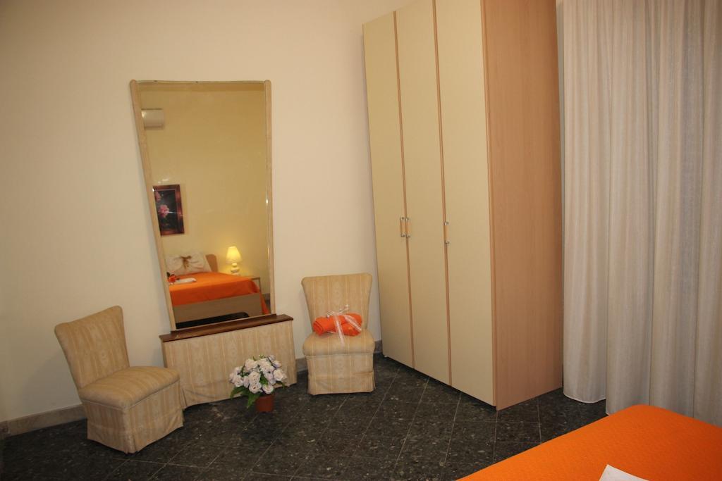 マルサラPalazzo Doriaアパートメント 部屋 写真